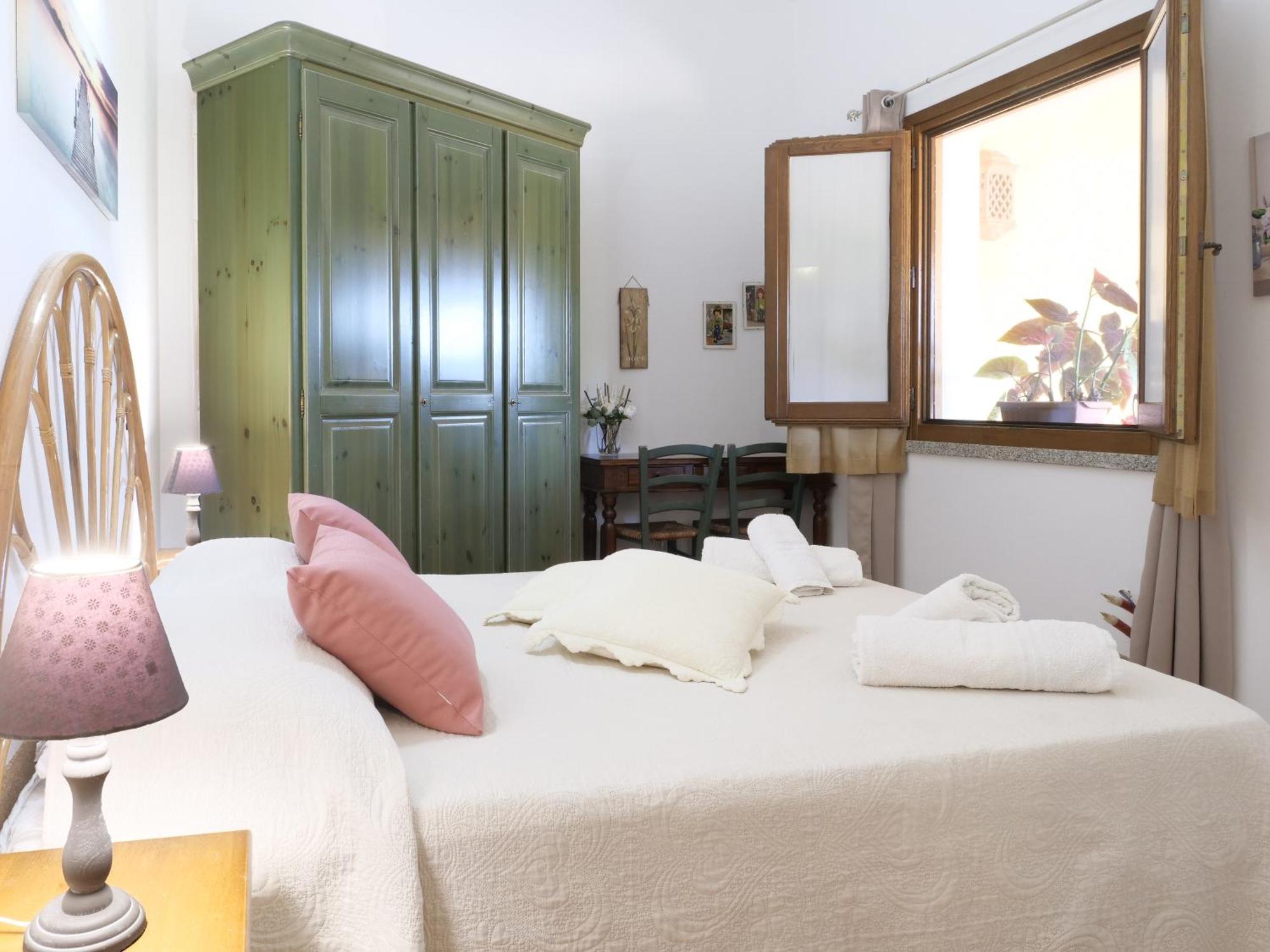 B&B La Vela Chia Buitenkant foto